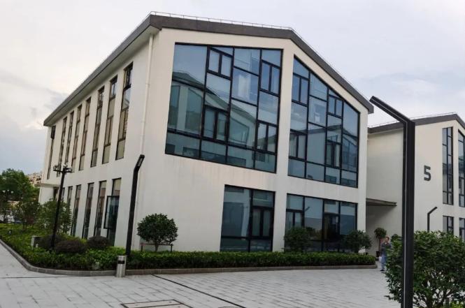 漕河涇牌樓智谷科技園：高性價比辦公空間，企業入駐優選