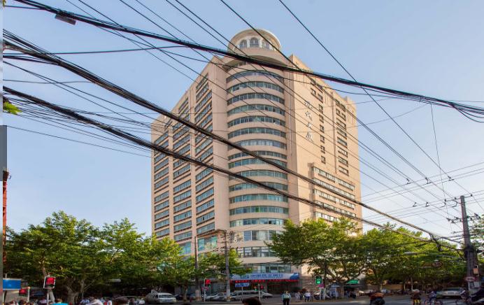 上海現代大廈：襄陽南路上的商務地標，租金合理性價比高