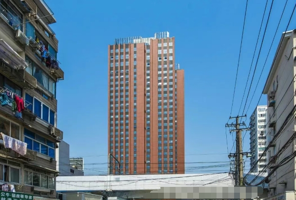 上海普陀區(qū)鎮(zhèn)坪路寫字樓招商好機(jī)會(huì)，3-4元租金等你來(lái)挑選！